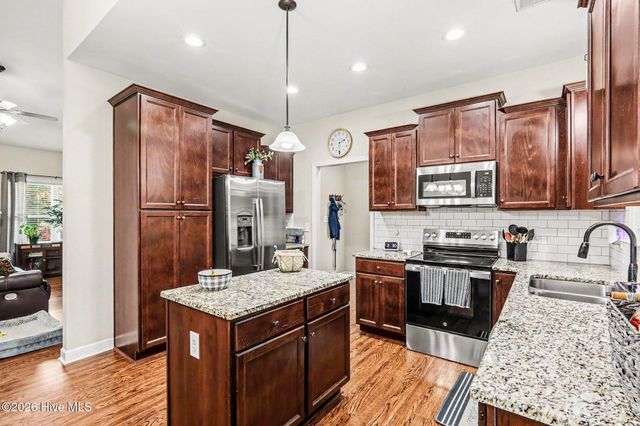 218 Planters Ridge Drive, Pikeville, NC 27863