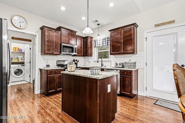 218 Planters Ridge Drive, Pikeville, NC 27863