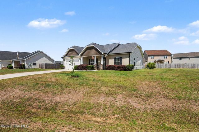 218 Planters Ridge Drive, Pikeville, NC 27863