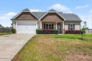 218 Planters Ridge Drive, Pikeville, NC 27863