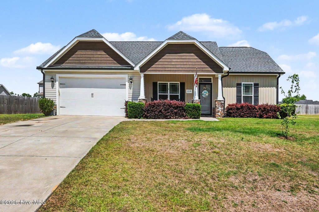 218 Planters Ridge Drive, Pikeville, NC 27863