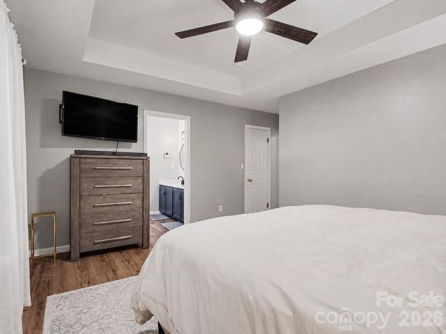 2243 Oakhurst Court, Kannapolis, NC 28081