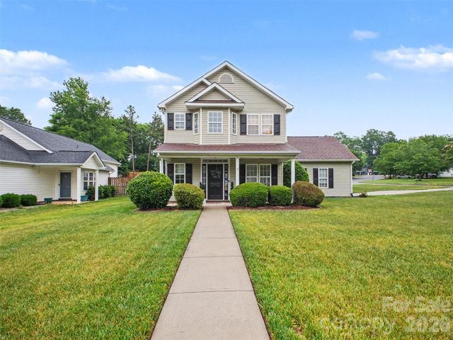 2243 Oakhurst Court, Kannapolis, NC 28081