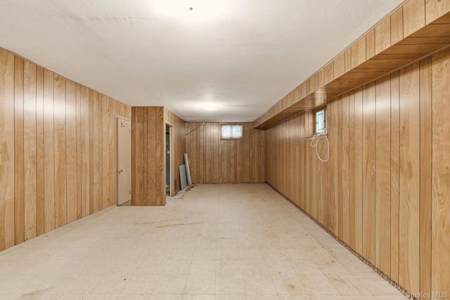 18044 Grand Central Parkway, Jamaica, NY 11432