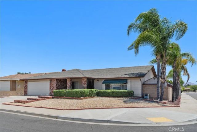 27166 Dahlia Ct, Menifee, CA 92586