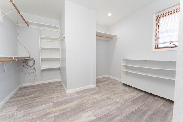 2054 Irving Circle, Tulare, CA 93274