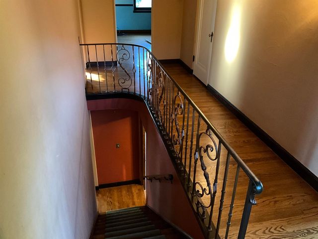 2221 Carroll Road, Bay City, MI 48708