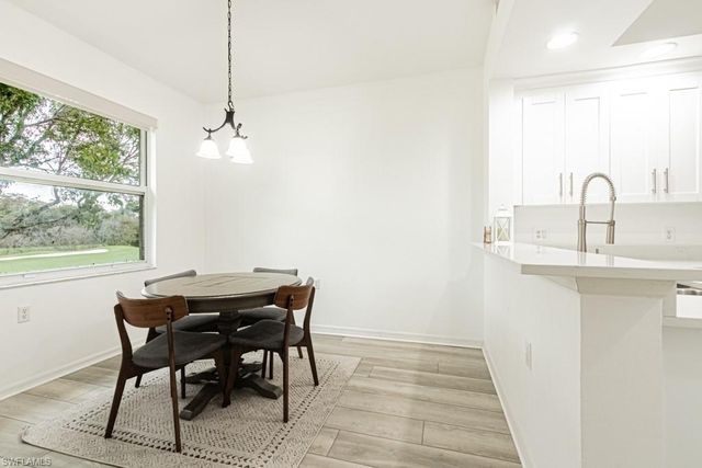 3435 Laurel Greens LN S # 203, Naples, FL 34119