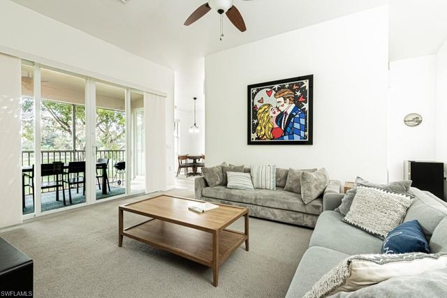 3435 Laurel Greens LN S # 203, Naples, FL 34119