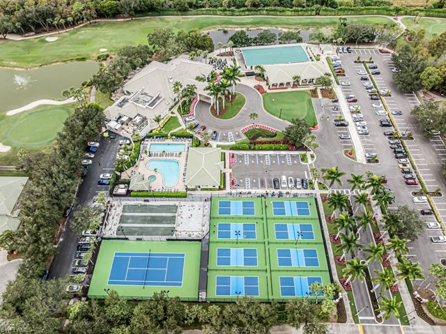 3435 Laurel Greens LN S # 203, Naples, FL 34119