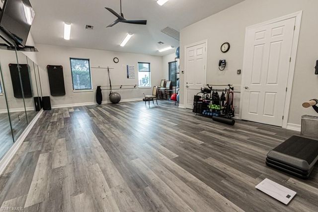 3435 Laurel Greens LN S # 203, Naples, FL 34119