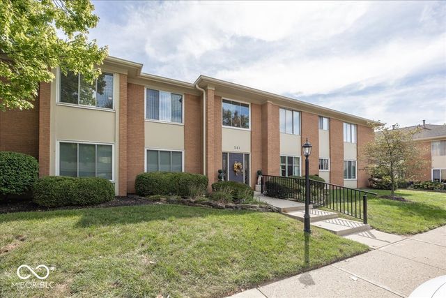 541 W Hunters Drive C, Carmel, IN 46032