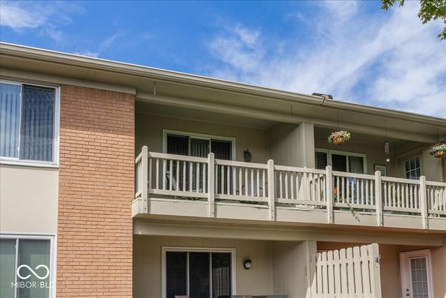 541 W Hunters Drive C, Carmel, IN 46032