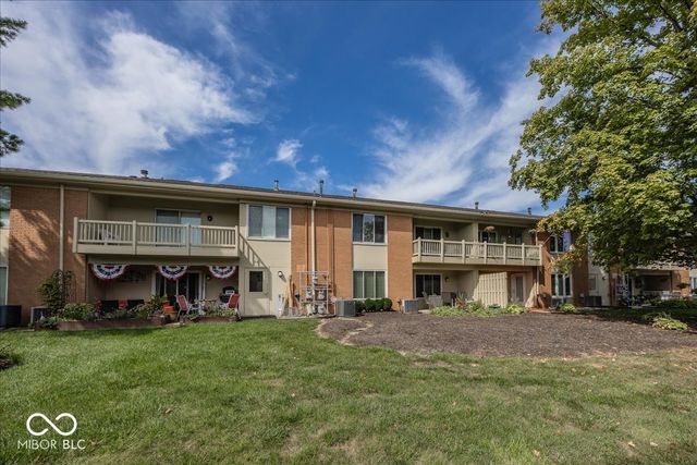 541 W Hunters Drive C, Carmel, IN 46032