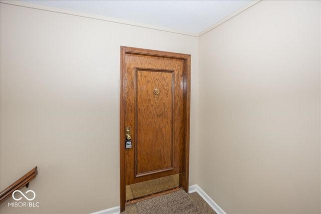 541 W Hunters Drive C, Carmel, IN 46032