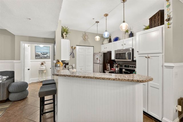 1704 Frederica Road 605, St Simons Island, GA 31522