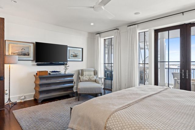 186 Banfill Street, Santa Rosa Beach, FL 32459