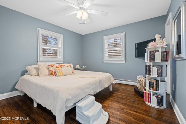 1641 Holbrook Street, Oakhurst, NJ 07755