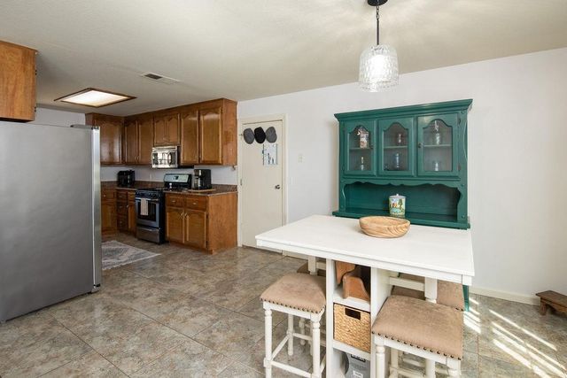 5819 Terminal Ave, Riverbank, CA 95367