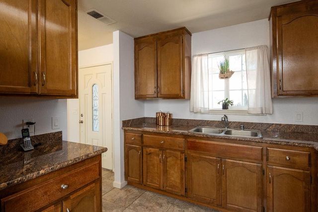 5819 Terminal Ave, Riverbank, CA 95367