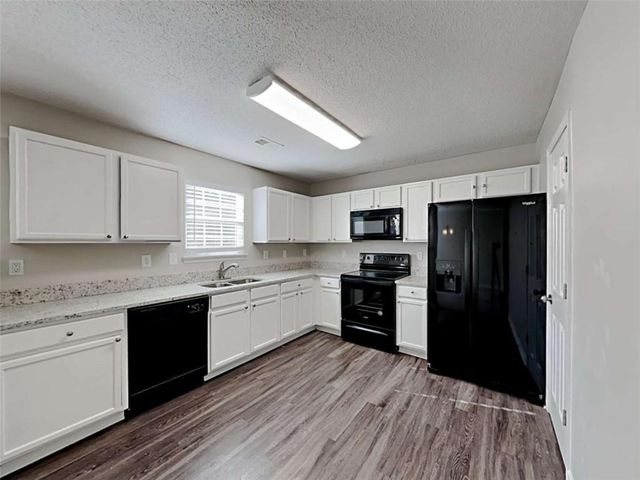 1166 Brookstone Road, Atlanta, GA 30349
