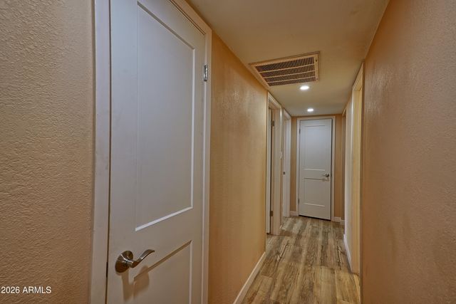 3 W DEL RIO Drive, Tempe, AZ 85282