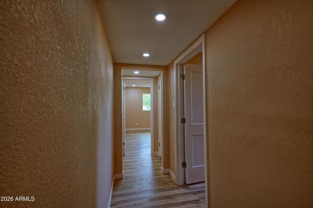 3 W DEL RIO Drive, Tempe, AZ 85282