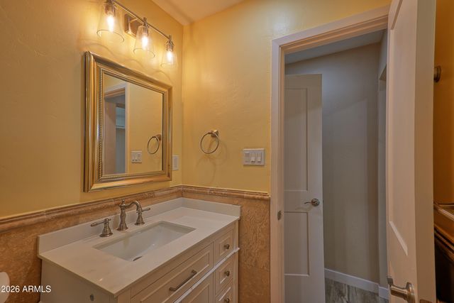 3 W DEL RIO Drive, Tempe, AZ 85282