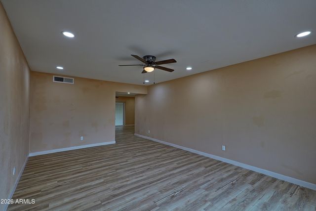 3 W DEL RIO Drive, Tempe, AZ 85282