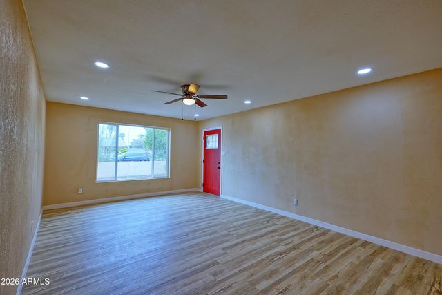 3 W DEL RIO Drive, Tempe, AZ 85282