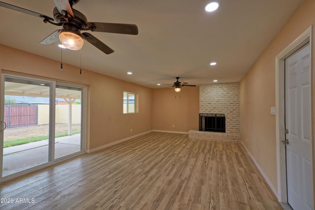 3 W DEL RIO Drive, Tempe, AZ 85282