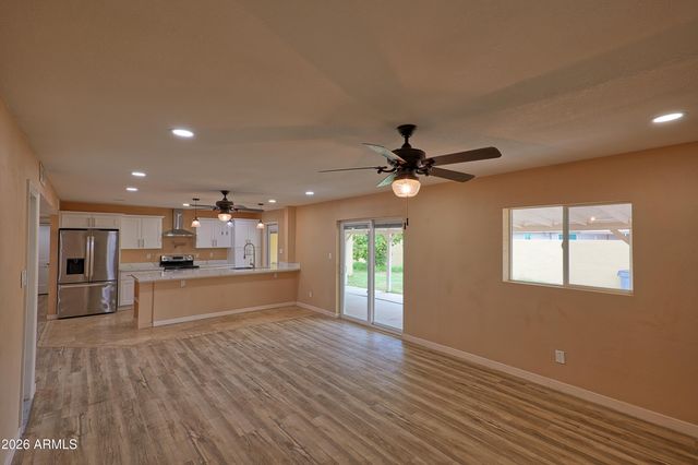 3 W DEL RIO Drive, Tempe, AZ 85282