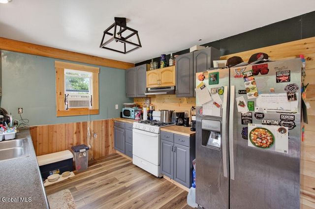 364 County Road 410, Westerlo, NY 12193