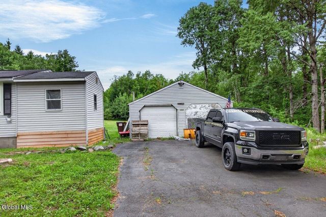 364 County Road 410, Westerlo, NY 12193