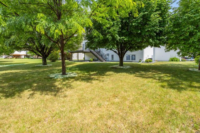 3801 20th Street S, Fargo, ND 58104