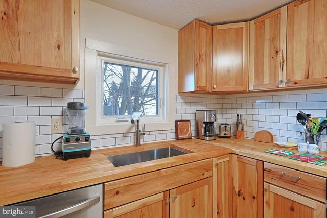 101 CHARLES ST, Frostburg, MD 21532