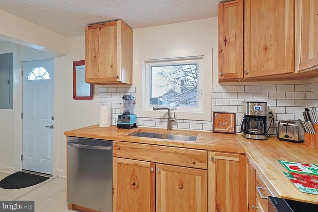 101 CHARLES ST, Frostburg, MD 21532