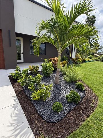 835 Harnes AVE S, Lehigh Acres, FL 33974