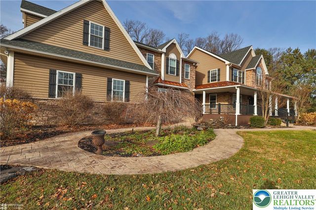 284 Walker Road, Longswamp Twp, PA 18062