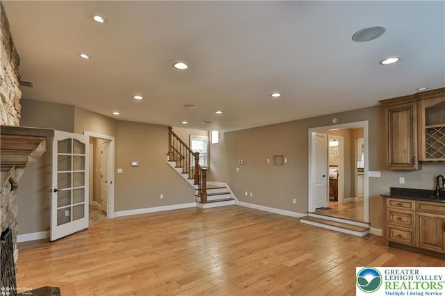 284 Walker Road, Longswamp Twp, PA 18062