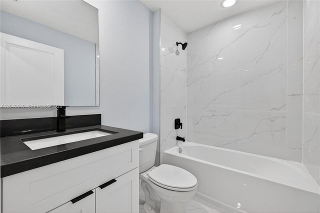 704 E Carbon, Lehigh Acres, FL 33974