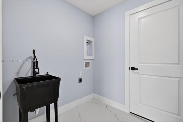 704 E Carbon, Lehigh Acres, FL 33974
