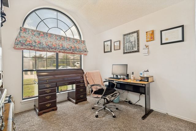 10212 Maria Drive, Fort Worth, TX 76108