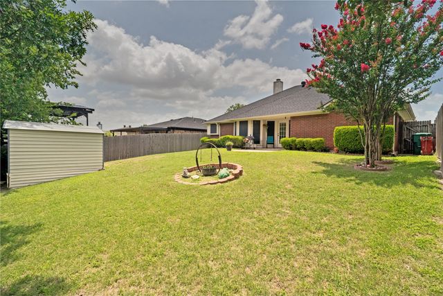 10212 Maria Drive, Fort Worth, TX 76108