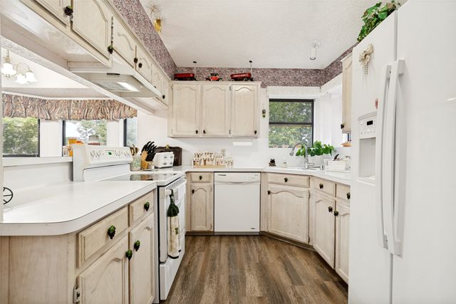 10212 Maria Drive, Fort Worth, TX 76108