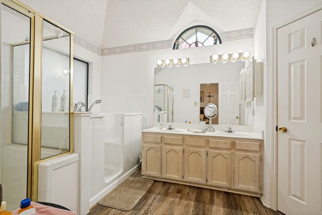 10212 Maria Drive, Fort Worth, TX 76108