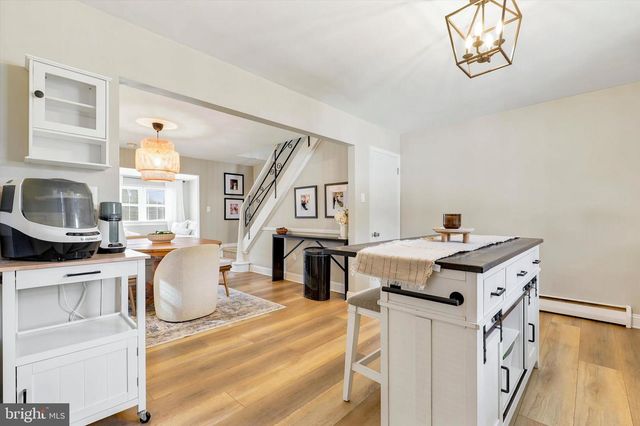 239 E 12TH AVE, Conshohocken, PA 19428