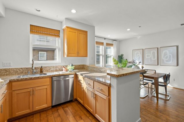 157 Zephyr Pl 109, Livermore, CA 94550