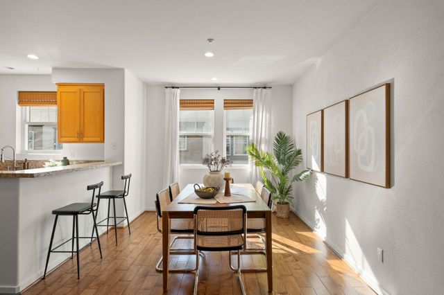 157 Zephyr Pl 109, Livermore, CA 94550