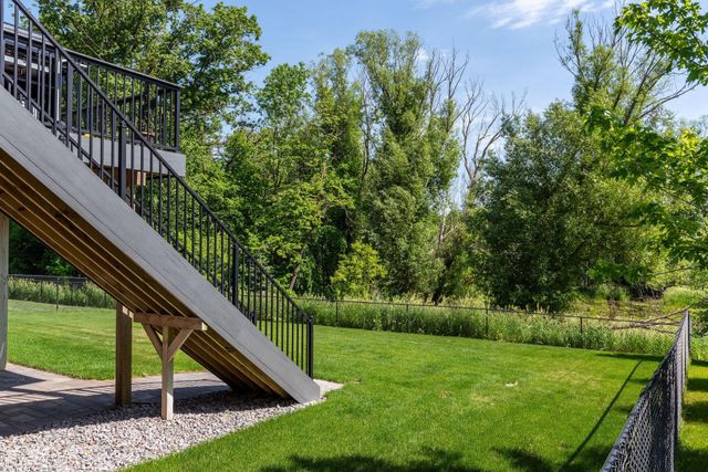 5596 Orchard Cove, Mound, MN 55364